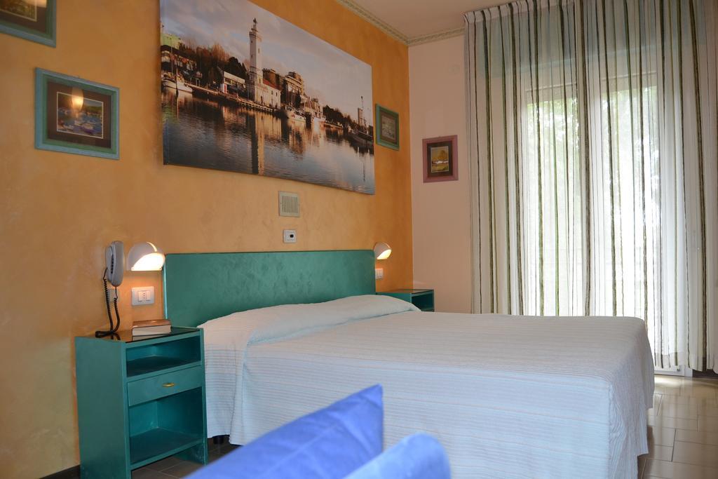 Hotel Marselli Rimini Buitenkant foto